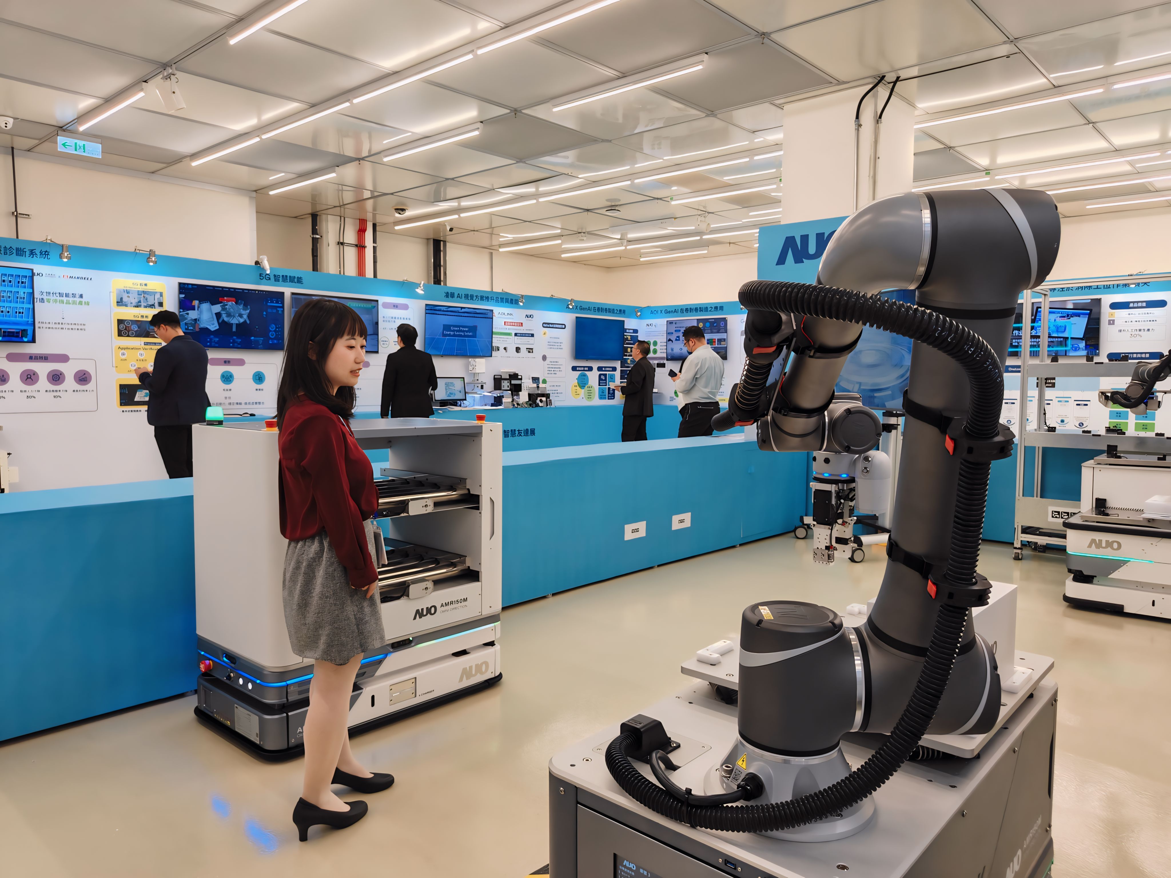 2024智能DB视讯展邀集生态圈伙伴共同参展，从数字应用、净零减碳到能源发展，创造全方位永续商机，携手生态圈伙伴迈向永续未来
