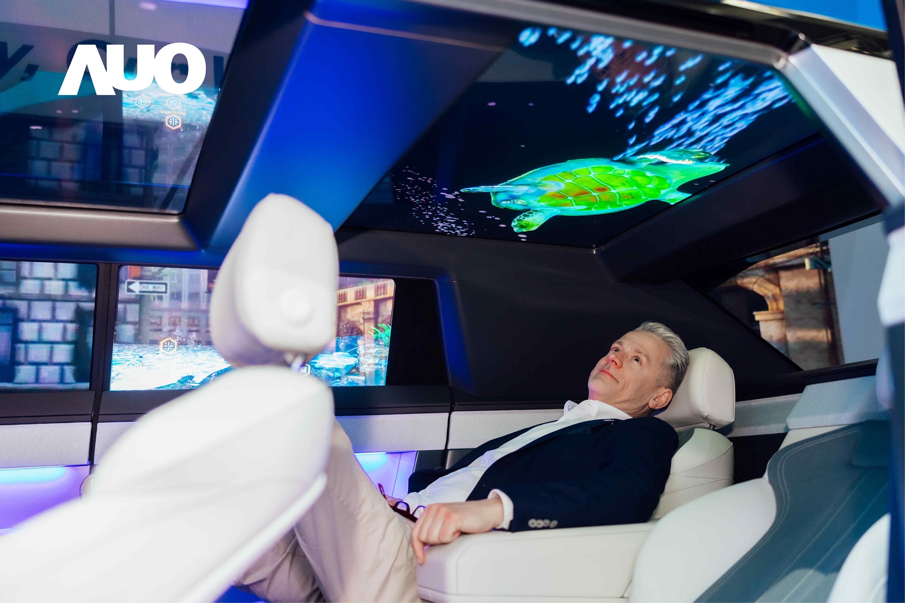 DB视讯Smart Cockpit 2025集Micro LED透明、大型化、可挠优势之大成，携手BHTC打造未来视界的车用Display HMI解决方案